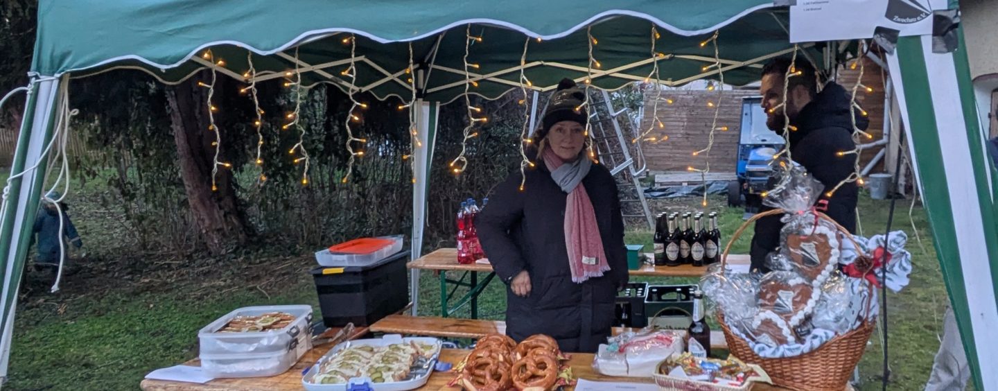 Gemütlicher Adventsmarkt mit vielen schönen Begegnungen am Vereinsstand